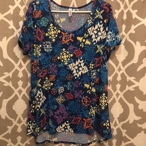 LuLaRoe Classic Tee • XL